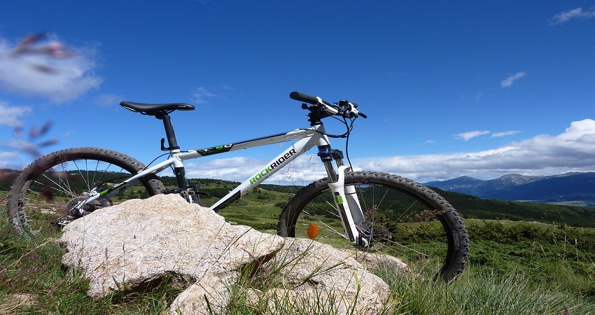 Are Mountain Bike Forks Universal?