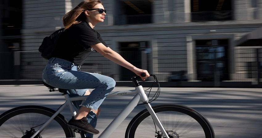 Can You Ride Your Bike With Headphones?